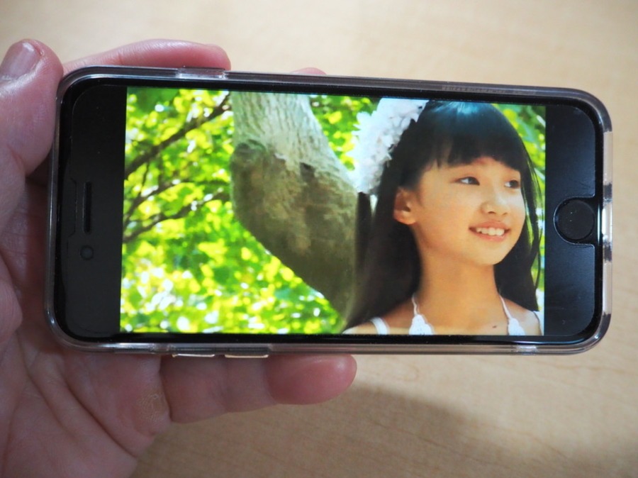 筆者がストリーミングで動画視聴している様子